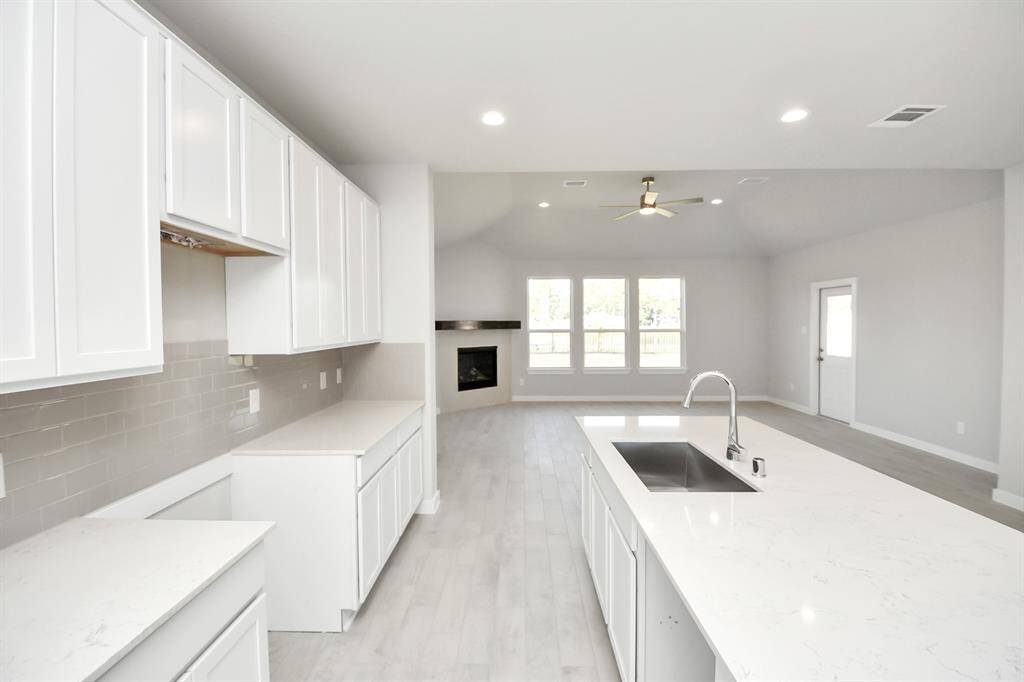 This generously spacious kitchen is a dream realized!