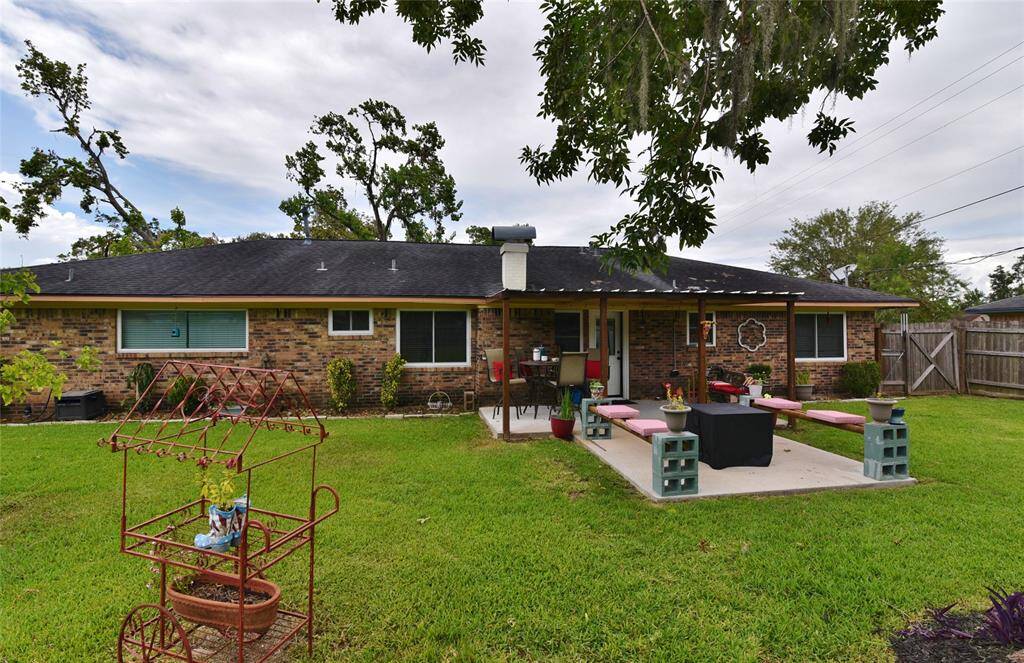 Full brick back on the house and an extended patio area.....