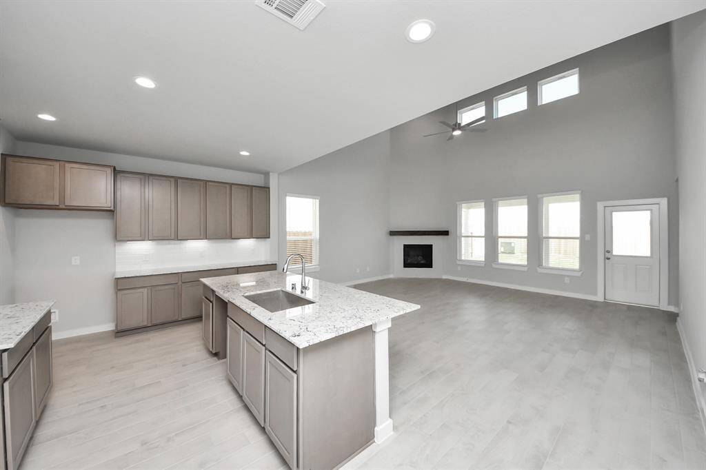 This generously spacious kitchen is a dream realized!