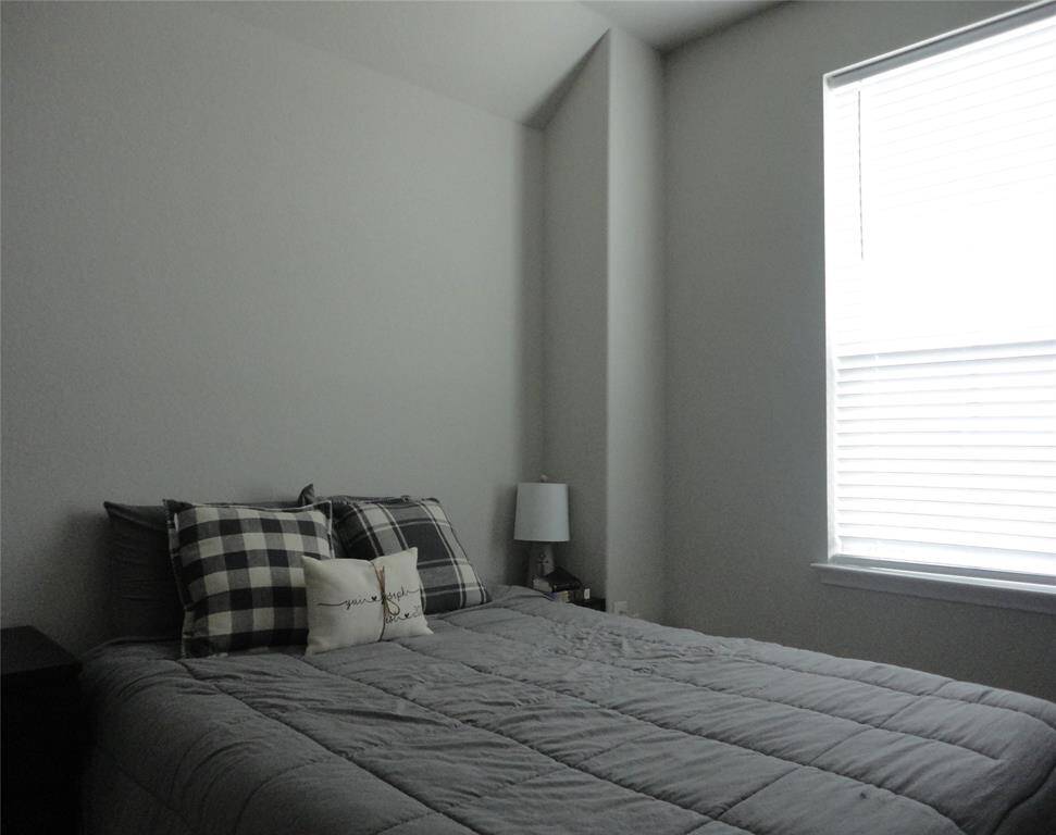 Spacious upstairs bedroom