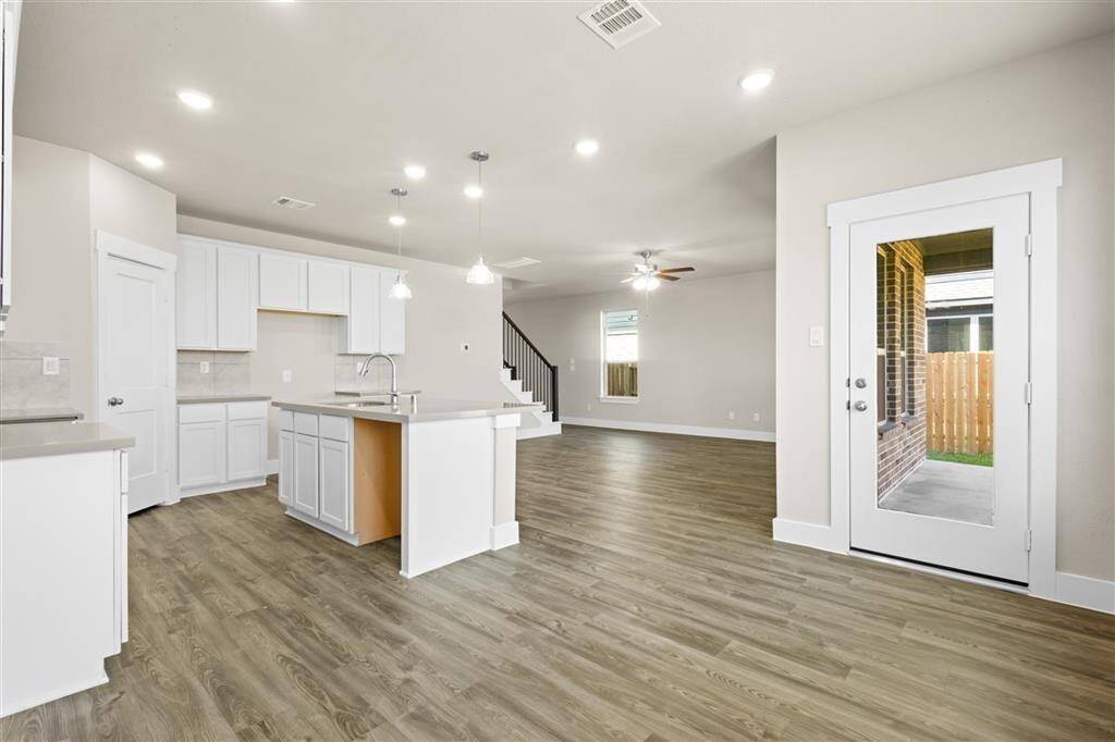 4722 Sand Clouds Drive