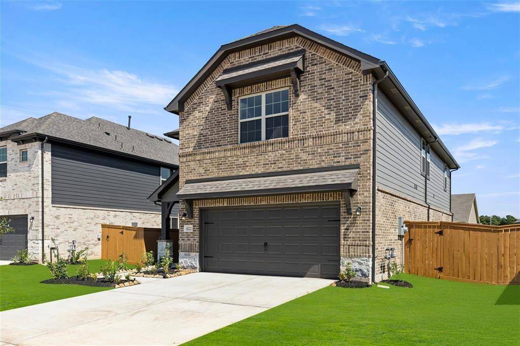 4722 Sand Clouds Drive