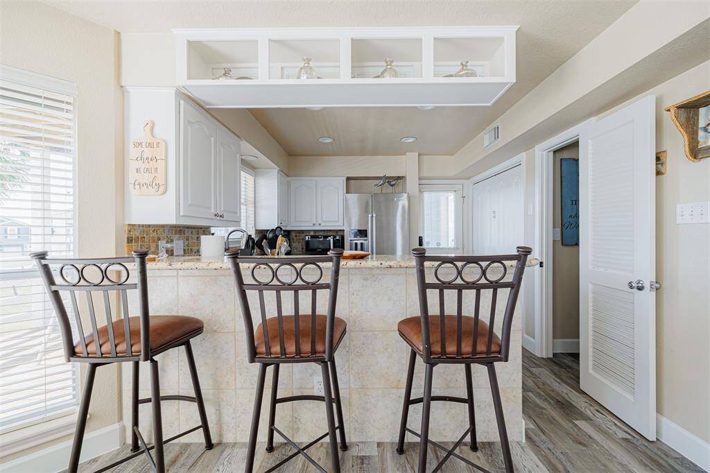 The kitchen lacks nothing, the only thing missing is a chef.