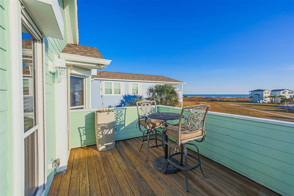 Private balcony for the master suite