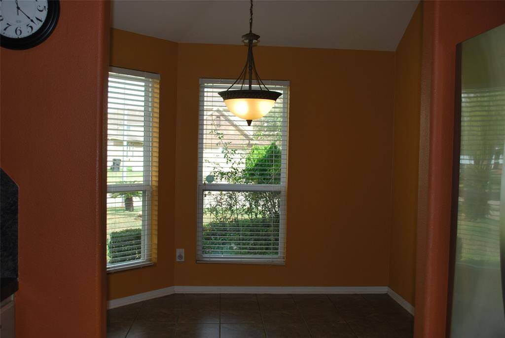 Breakfast nook area