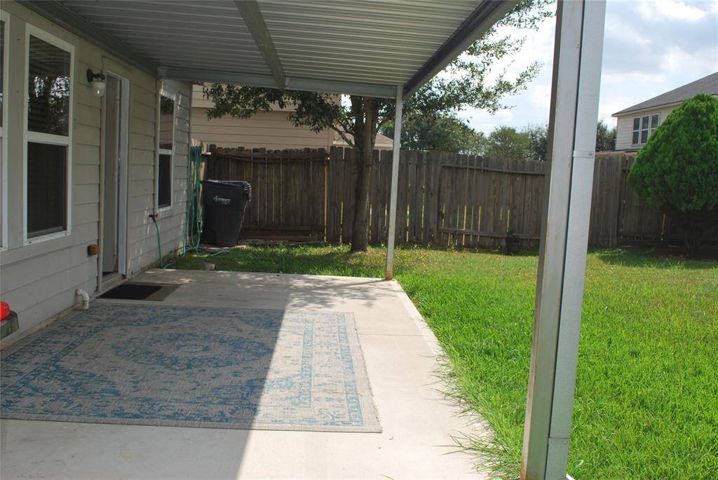 Covered Patio Area