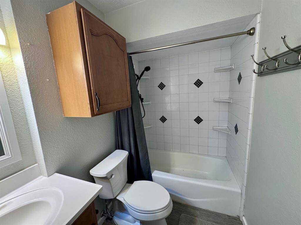 Hall Full bath