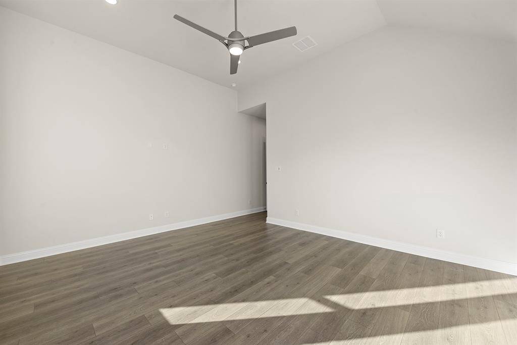 MER6-0004-4B_HuntleyIIIC_PrimarySuite2