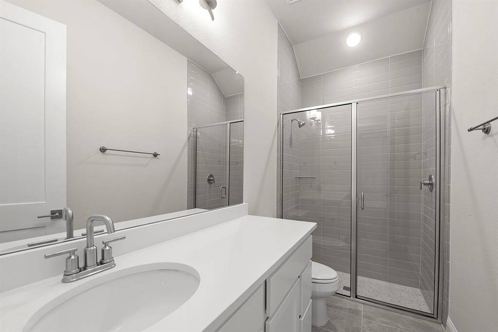 MER6-0004-4B_HuntleyIIIC_SecondaryBath2