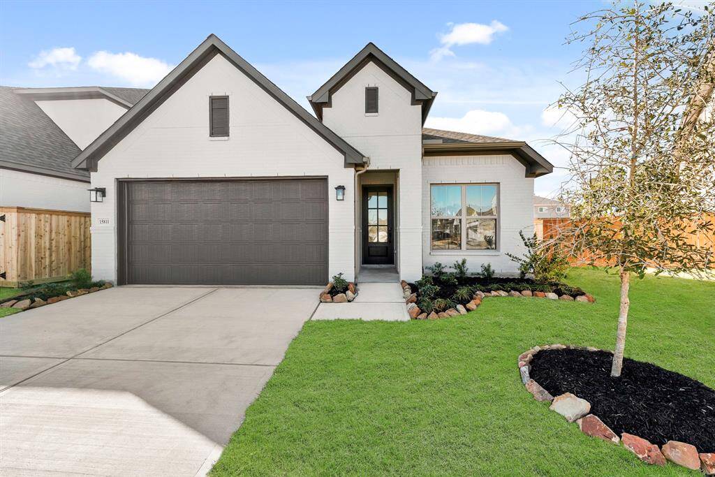 Green grass added to enhance photo.