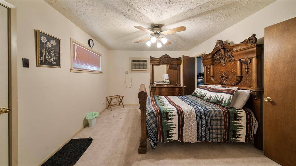 Bedroom of the guest house.