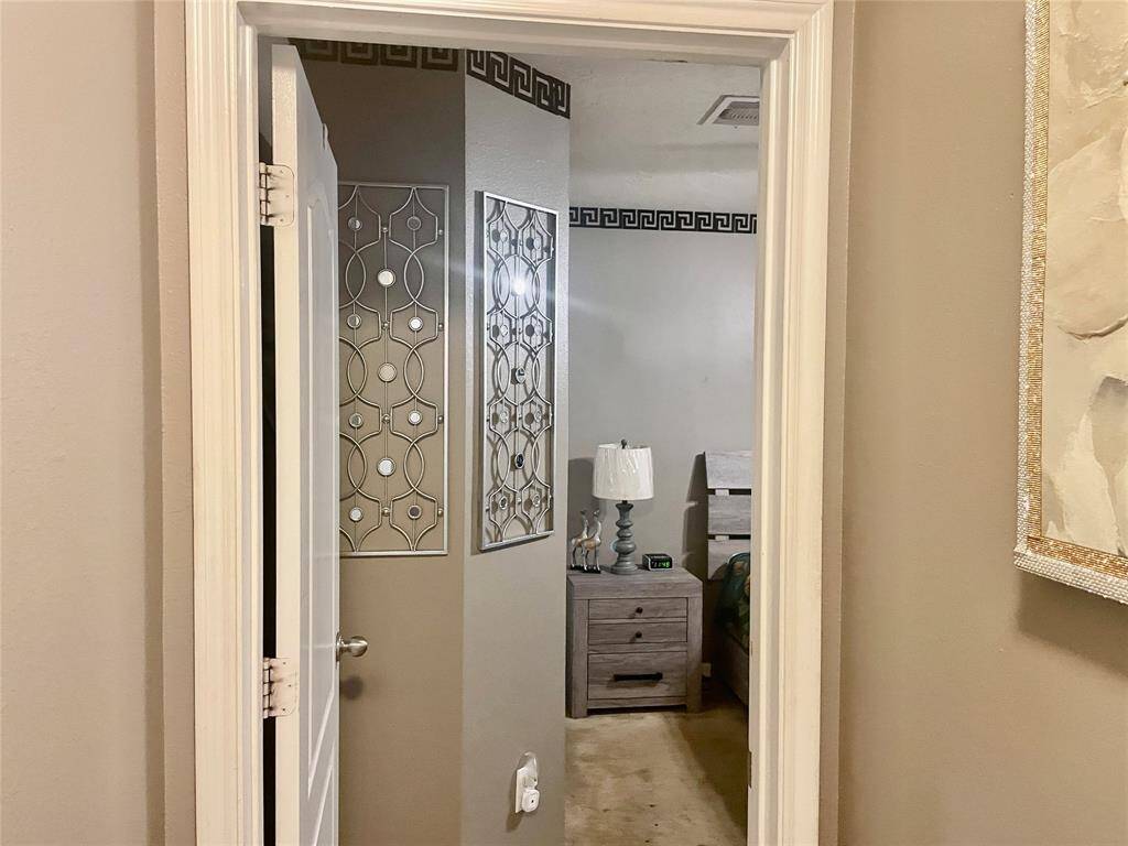 Entry to Bedroom#1