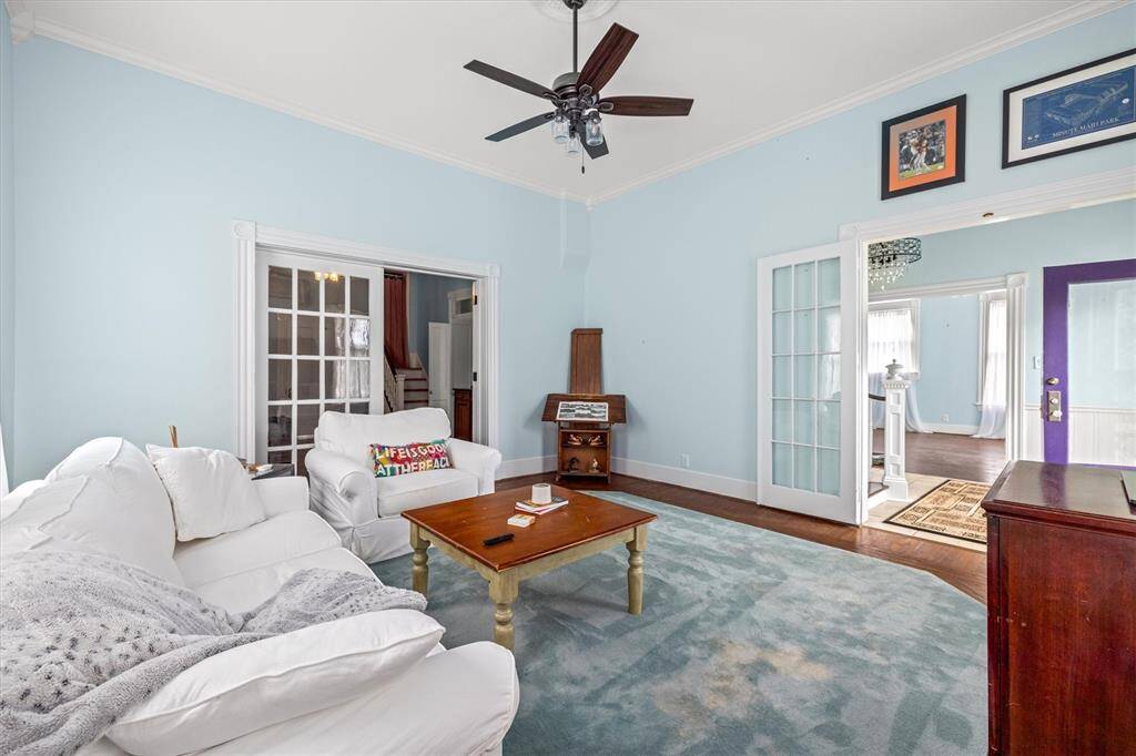 Another view of spacious sitting room.