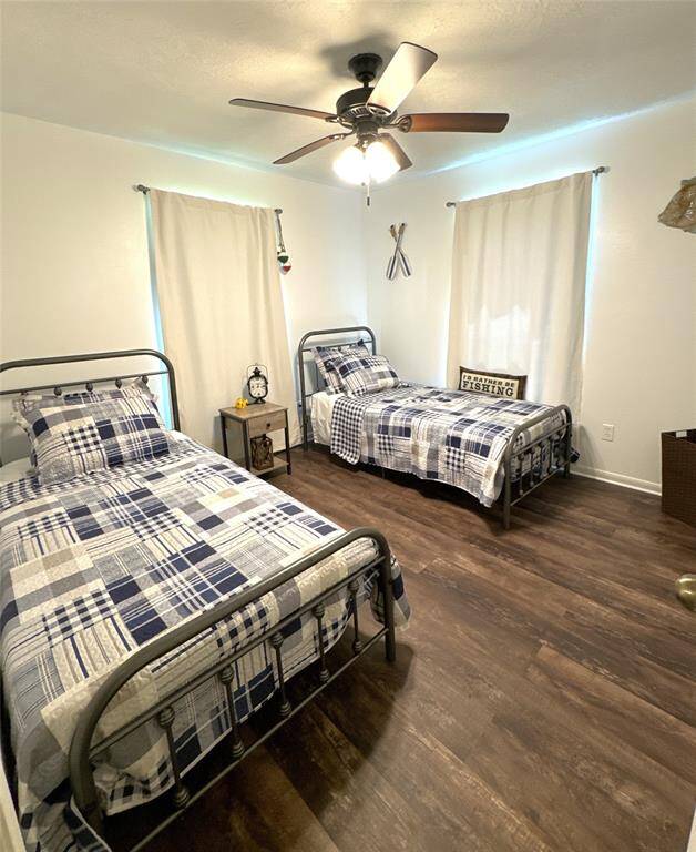 Cozy secondary bedroom with all furniture included.
