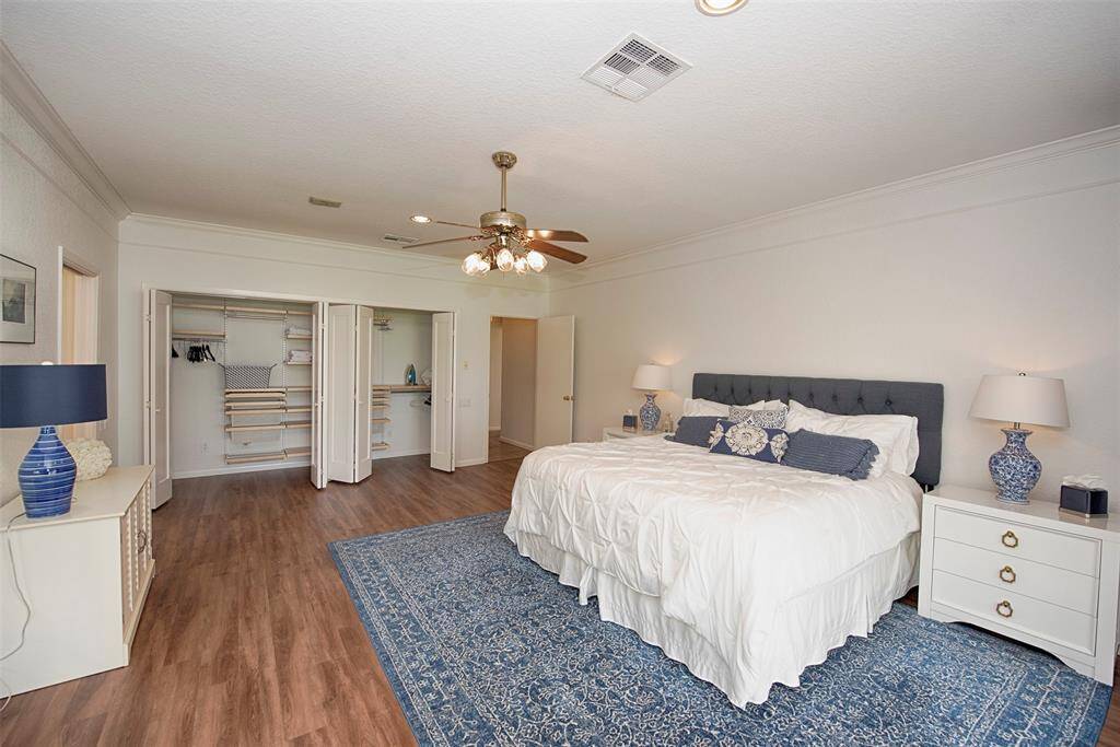Primary bedroom 1