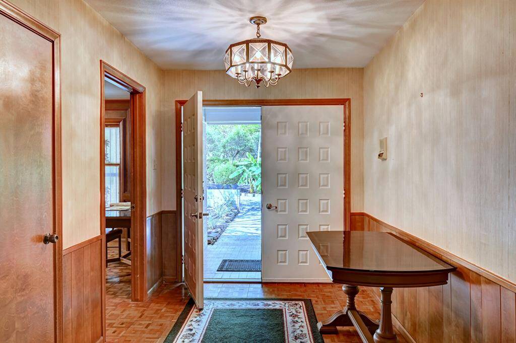 Make this your home! Endless possibilities!