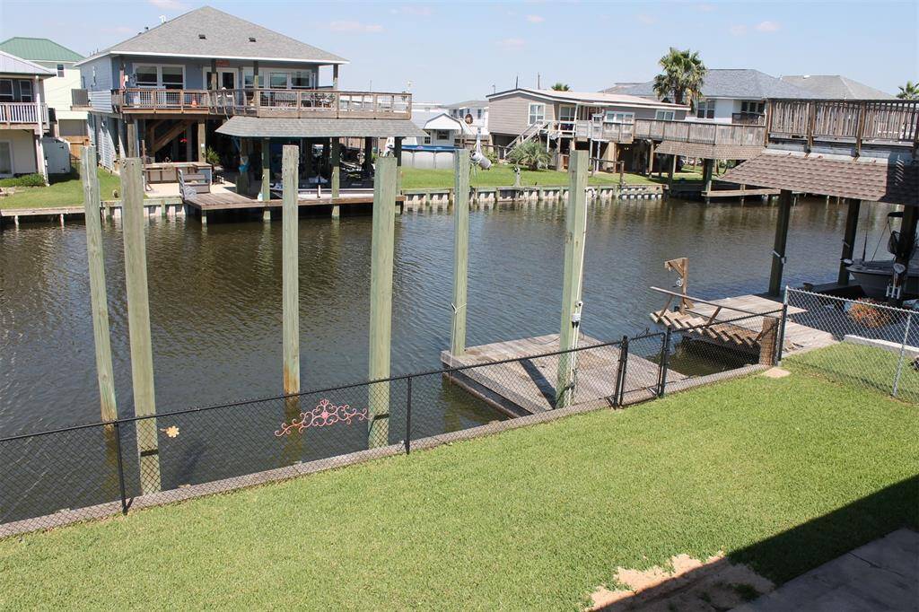You are gonna love this great fishing pier