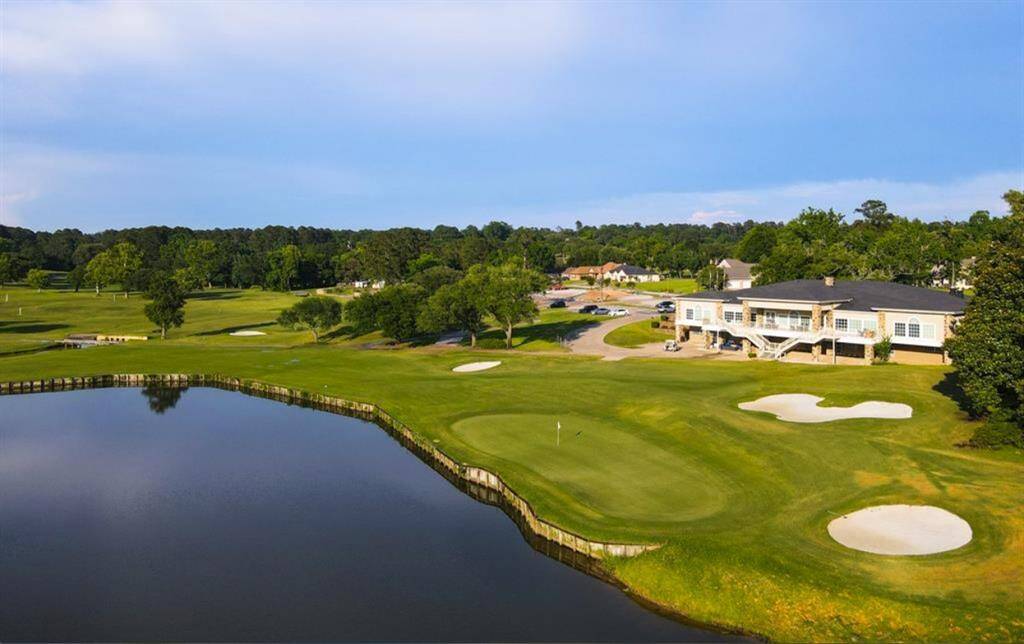 Backside of the Clubhouse!