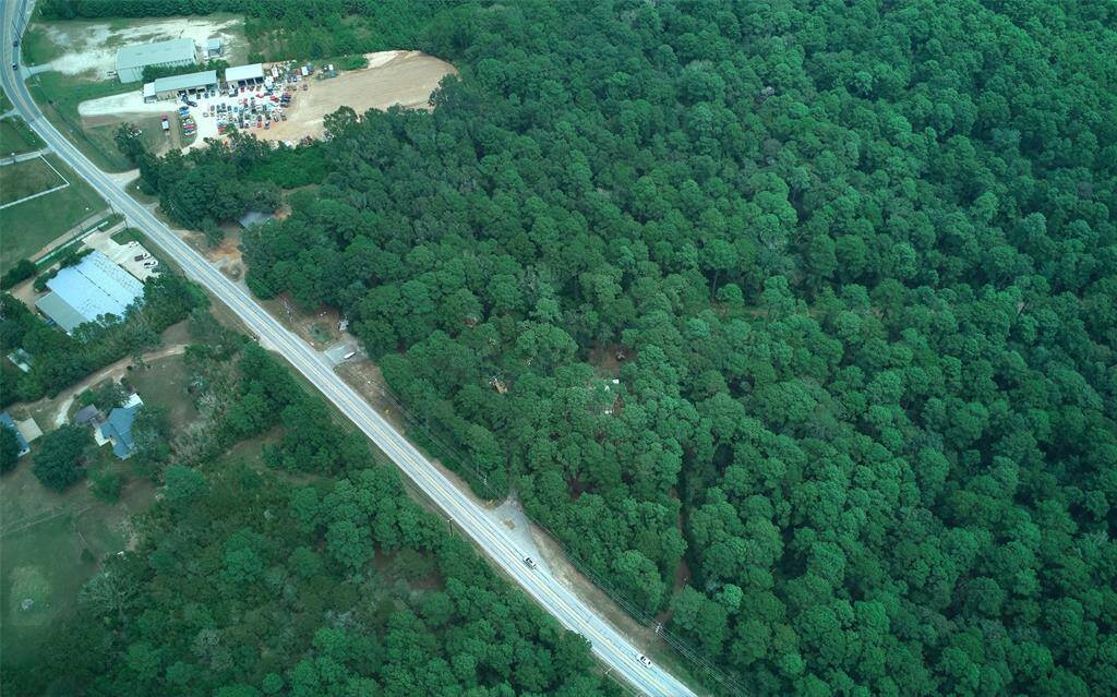 36014 FM 149 is 3.989 acres with existing electric, septic and well.  Excellent access to Aggie Expressway and 1774. Commercial, Industrial, Residential, Retail opportunities.