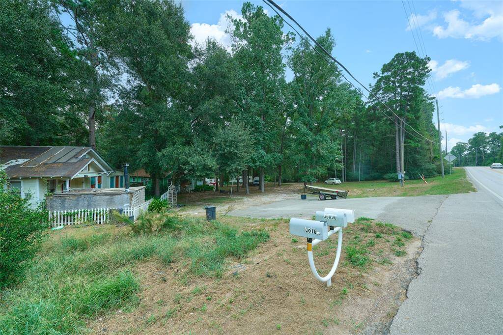 36014 FM 149 is 3.989 acres with existing electric, septic and well.  Excellent access to Aggie Expressway and 1774. Commercial, Industrial, Residential, Retail opportunities. Existing pier/beam buildings and trailers may be moved.