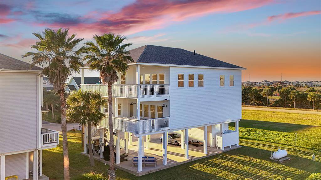 Welcome to your dream beach home—just two blocks from the Gulf! This beautifully maintained coastal retreat offers stunning curb appeal, ample parking, and energy-efficient construction.