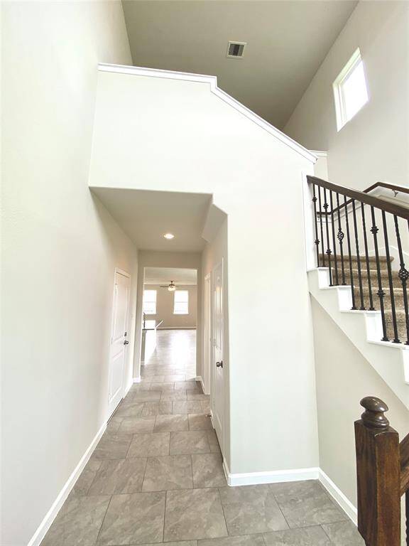 Entry/Foyer