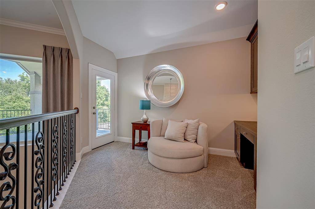 Sitting area or work space.