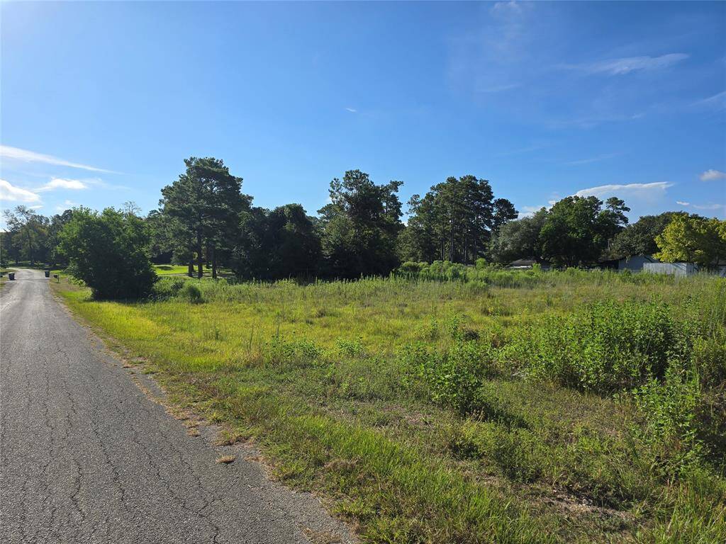 Acreage on the right