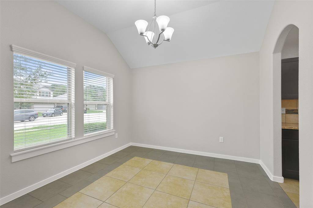formal Dinning room