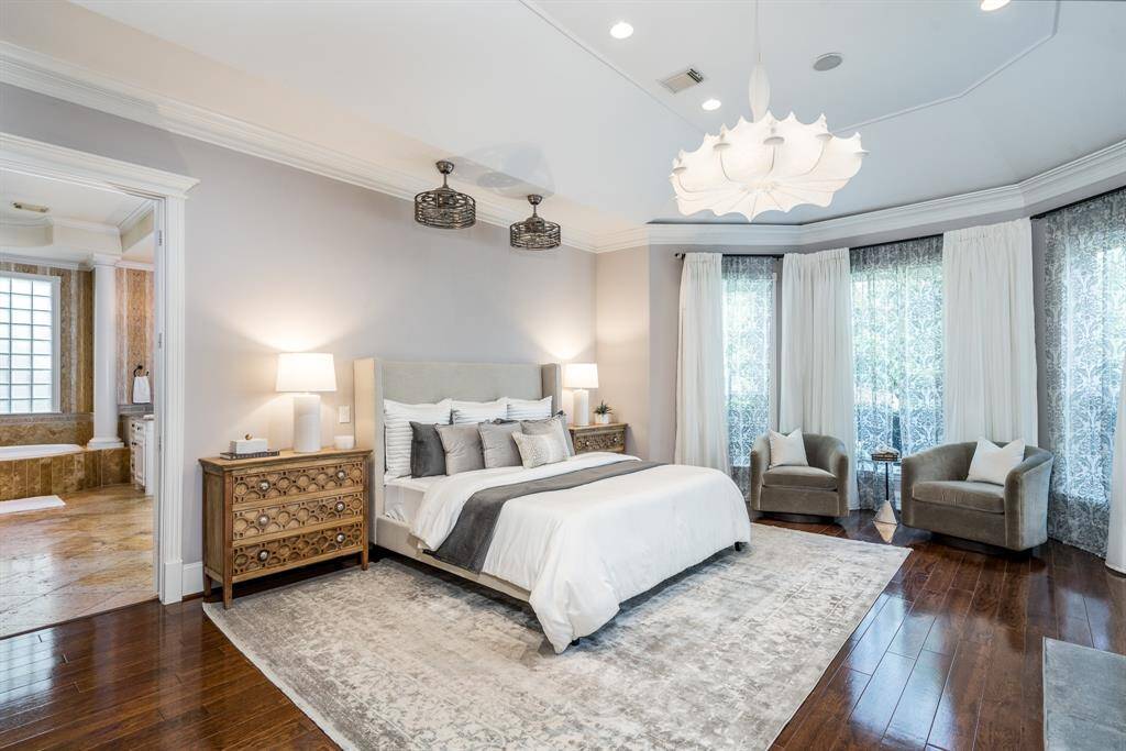 Heavenly dreams in this primary suite with extra room for seating.