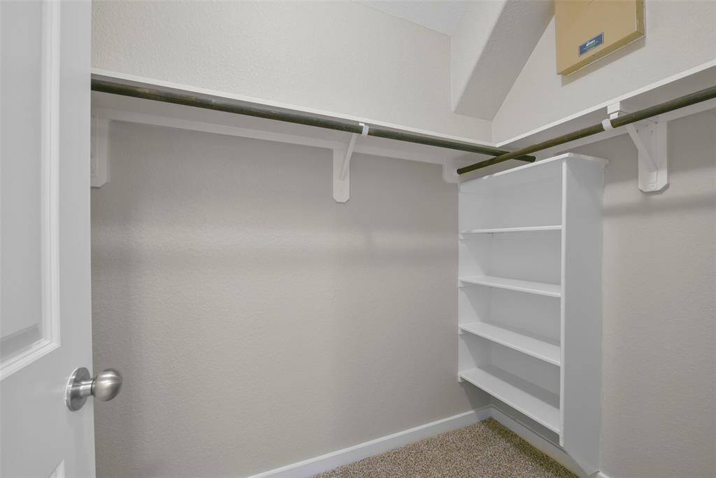 walk in closet