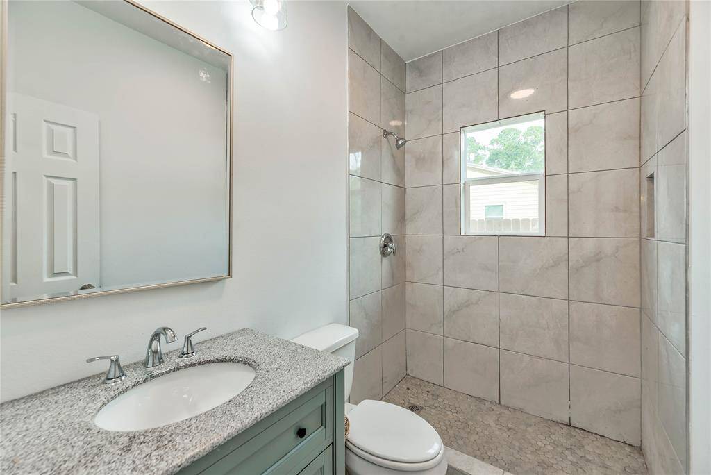 MASTER BATHROOM,  TILE WALK IN SHOWER