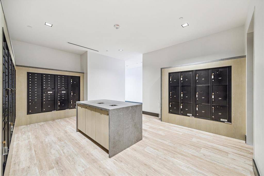 Private resident amenities floor.
