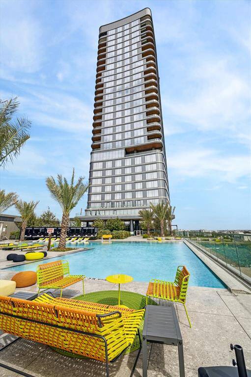 Residences at the Allen & Thompson Hotel.