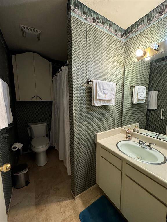 Bathroom #2