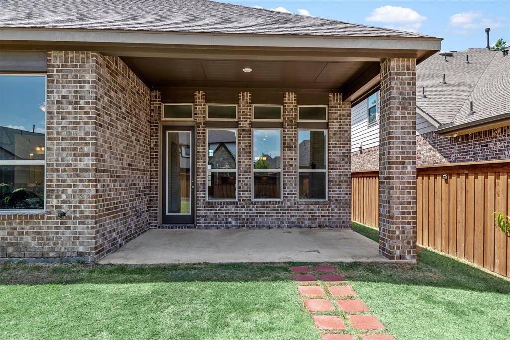 Large patio space and large backyard!