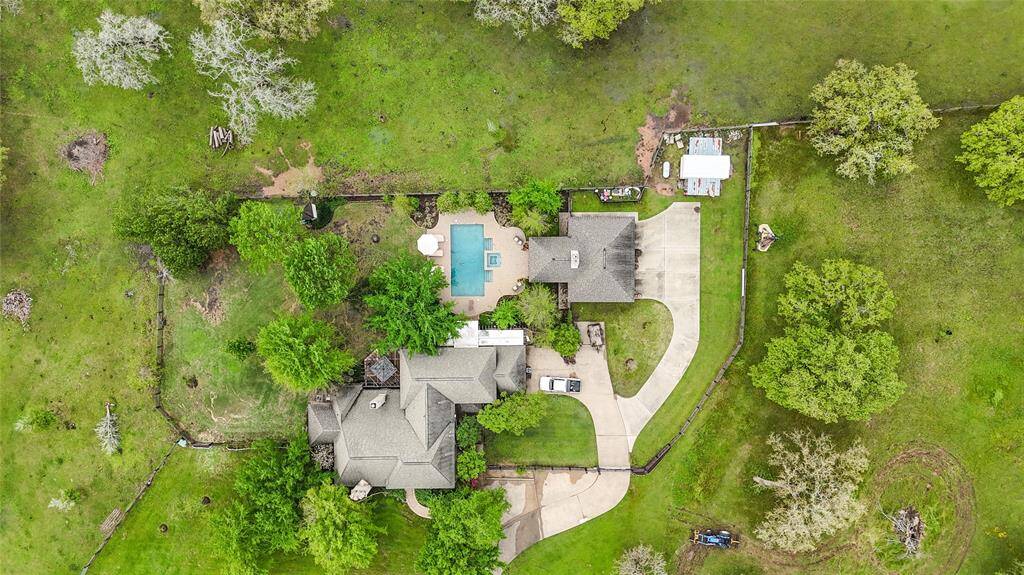 15+/- Unrestricted acres!
