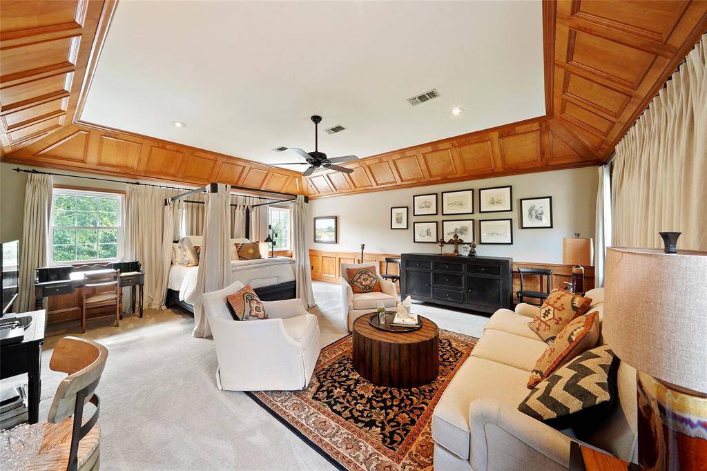 Massive upstairs game room (currently being used as a bedroom)