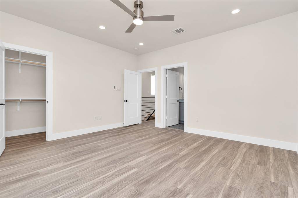 3rd bedroom with a full bath.