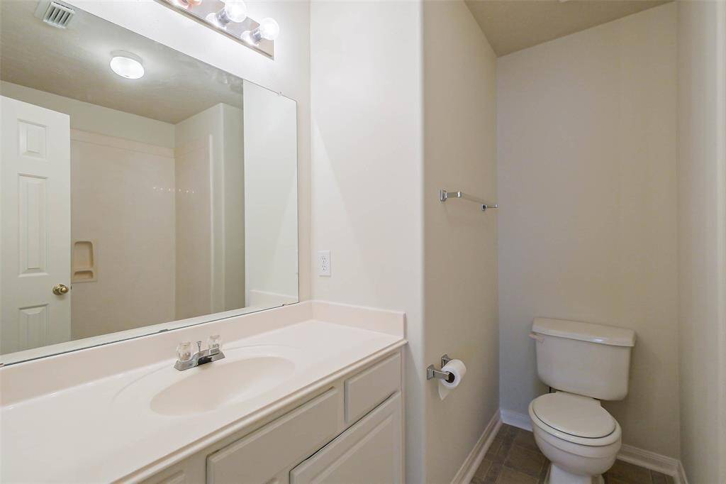 Bedroom 1 full bath