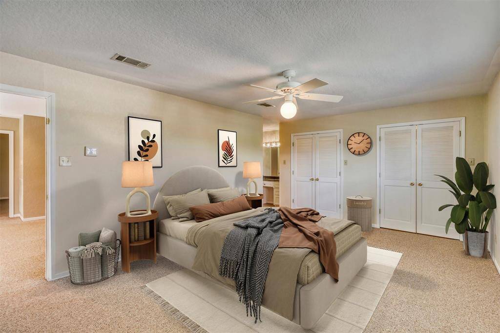 2nd Bedroom Upstairs