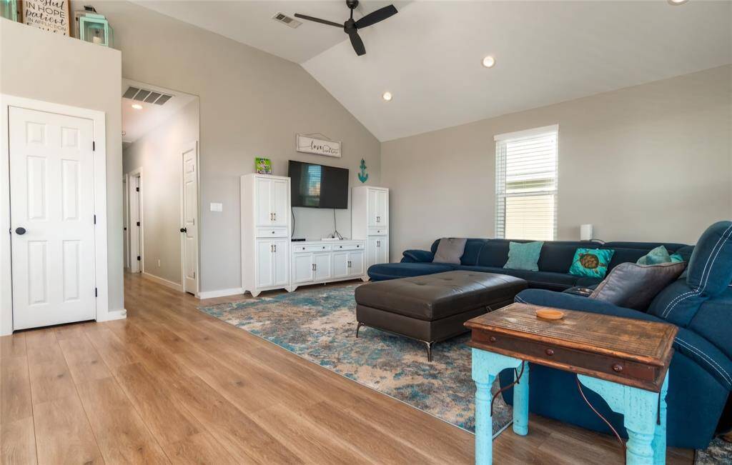 Large Living Room