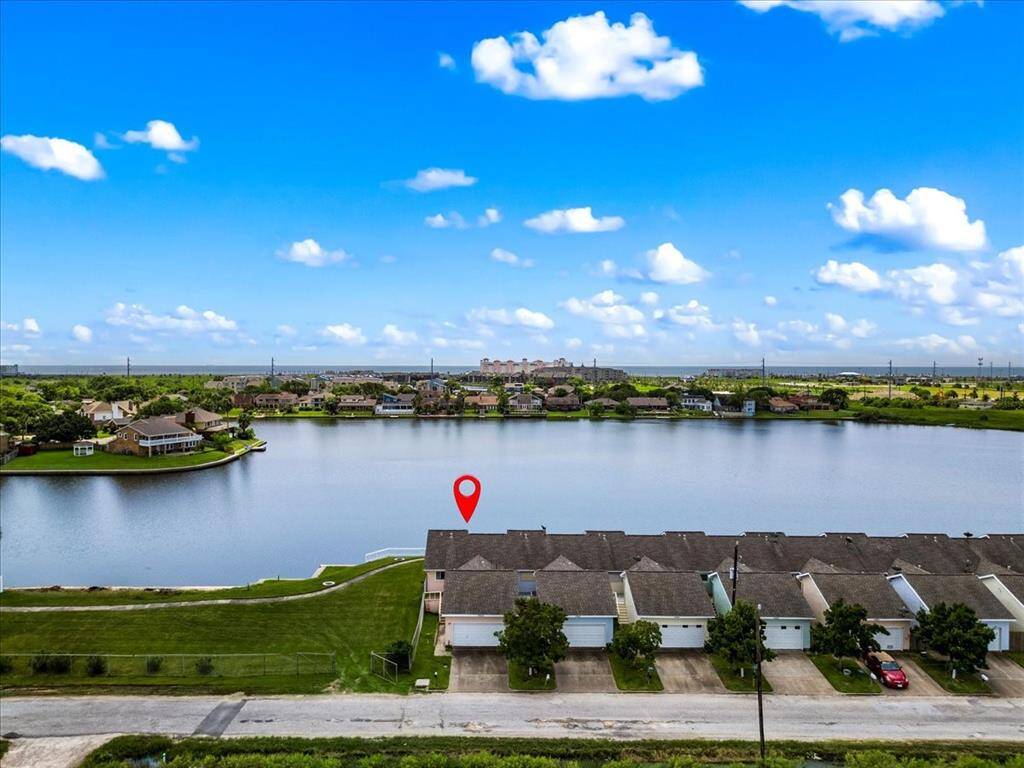 The lake views are endless.