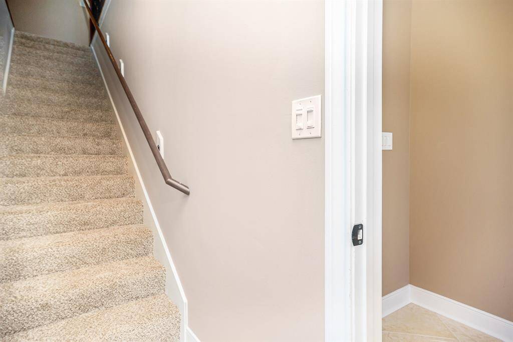 Second set of stairs into the guest suite