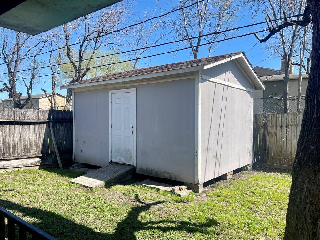 Second bathroom