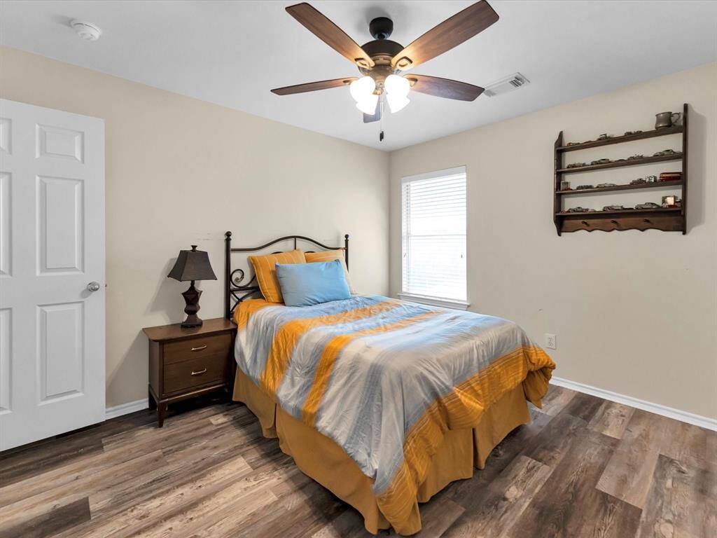 Bedroom 2 - All the secondary bedrooms have walk-in closets but this one might be a bit larger than the others.
