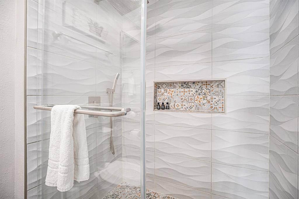 Beautiful walk-in shower!
