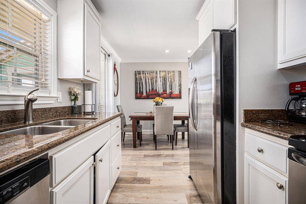Fully stocked kitchen