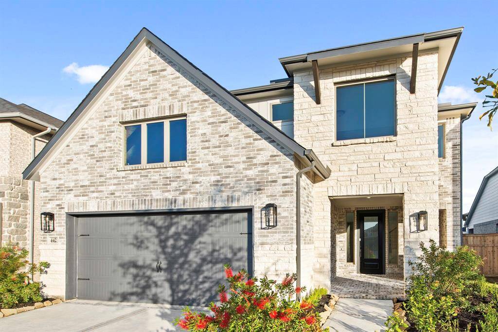 MOVE IN READY!! Westin Homes NEW Construction (Astoria II, Elevation A) Two story. 4 bedrooms. 3.5 baths.
