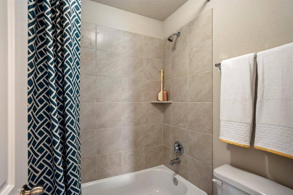 Photos are a representation of the floor plan. Options and interior selections will vary.